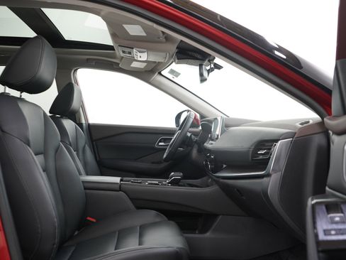 Used 2021 Nissan Rogue SL AWD/4WD image 11