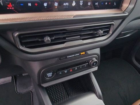 New 2026 Ford Bronco Sport Outer Banks w/ Outer Banks Tech Package+ AWD/4WD image 38