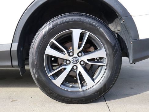 Used 2017 Toyota RAV4 XLE w/ Plus Special Value Package AWD/4WD image 38