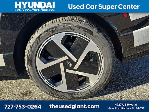 New 2026 Hyundai Ioniq 9 Limited image 14