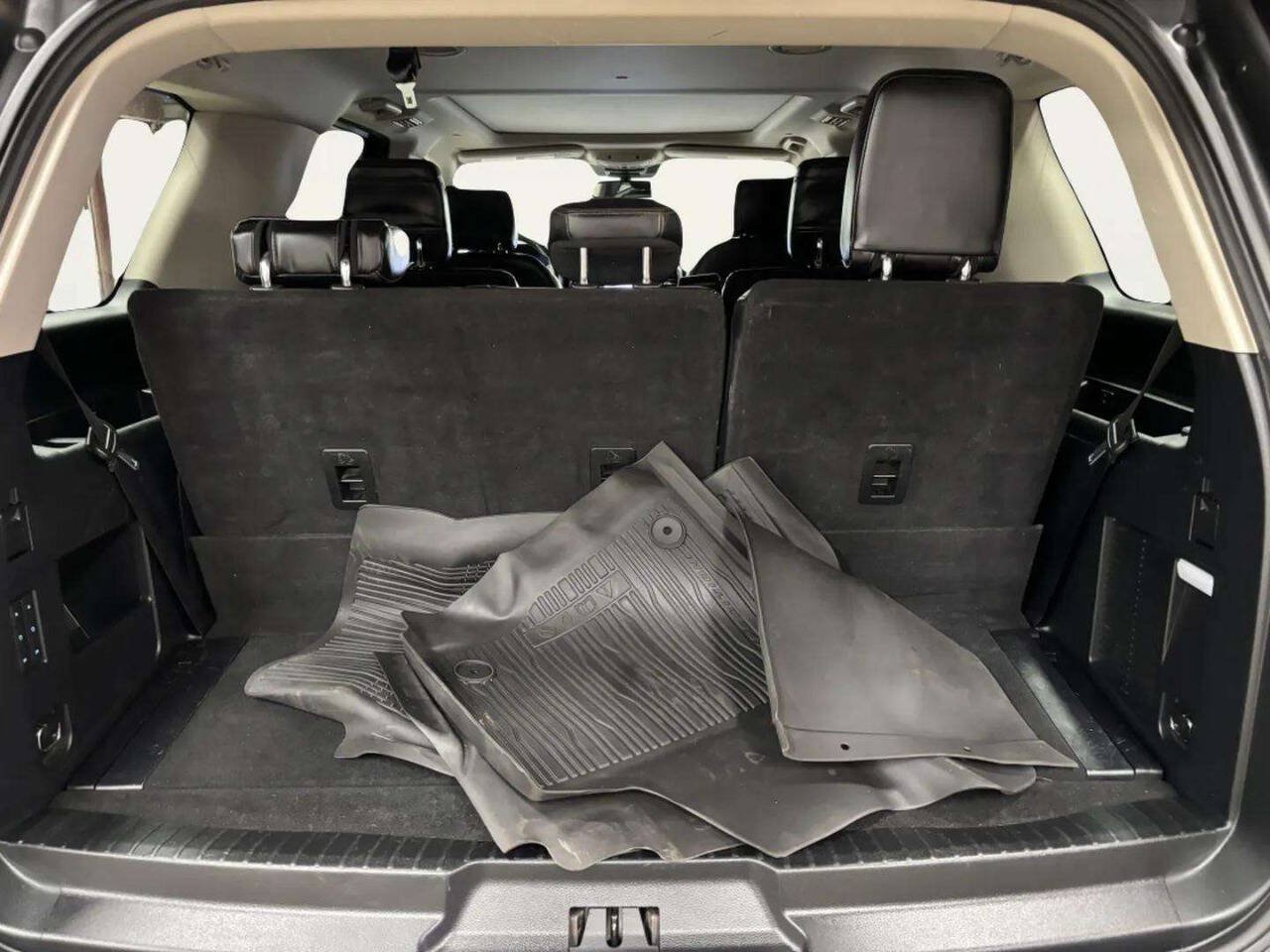 Used 2020 Ford Expedition Platinum AWD/4WD image 6