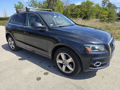 Used 2012 Audi Q5 3.2 Premium Plus w/ Audi MMI Navigation Plus Pkg image 9
