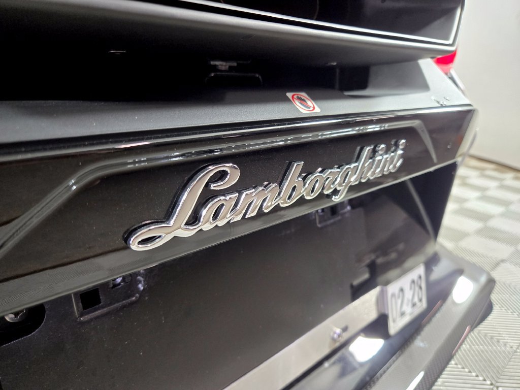 Used 2026 Lamborghini Temerario AWD/4WD image 11