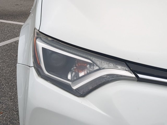 Used 2017 Toyota RAV4 XLE w/ All Weather Liner Package AWD/4WD image 10