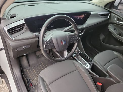 Used 2024 Buick Encore GX Preferred w/ Advanced Technology Package FWD image 8
