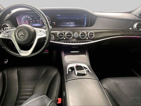 Used 2018 Mercedes-Benz S 560 Sedan image 14