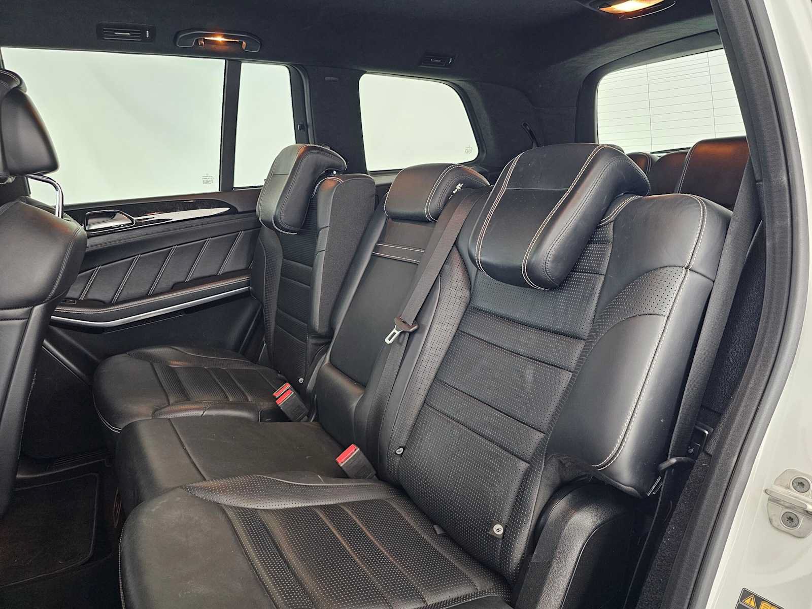 Used 2015 Mercedes-Benz GL 63 AMG 4MATIC image 19