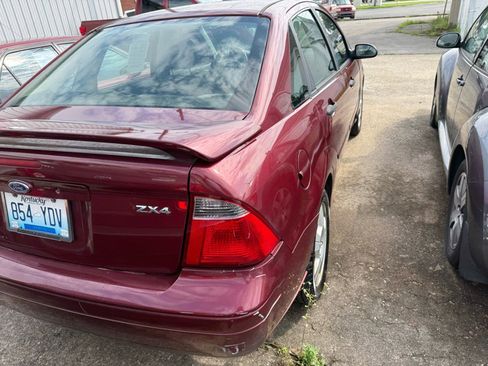 Used 2006 Ford Focus SES image 10