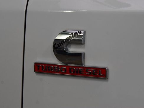 Used 2024 RAM 3500 Tradesman w/ Chrome Appearance Group image 9