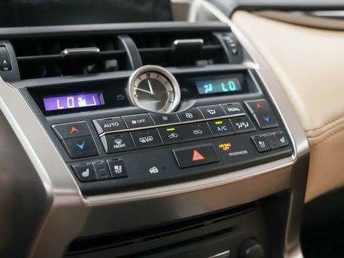 Used 2015 Lexus NX 300h AWD w/ Luxury Package image 28