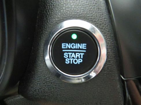 Used 2019 Ford EcoSport SES image 18