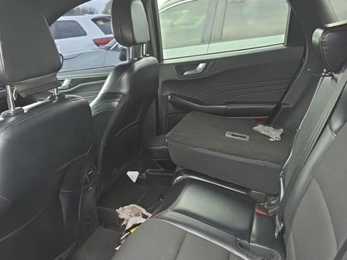 Used 2023 Ford Escape ST-Line w/ Equipment Group 301A FWD image 9