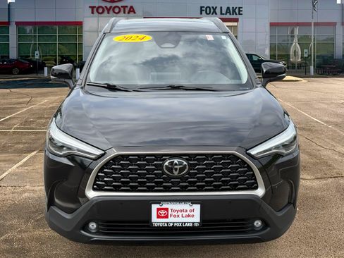Used 2024 Toyota Corolla Cross XLE AWD/4WD image 8