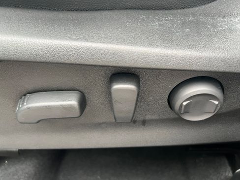 Certified 2023 Subaru Forester Premium image 19