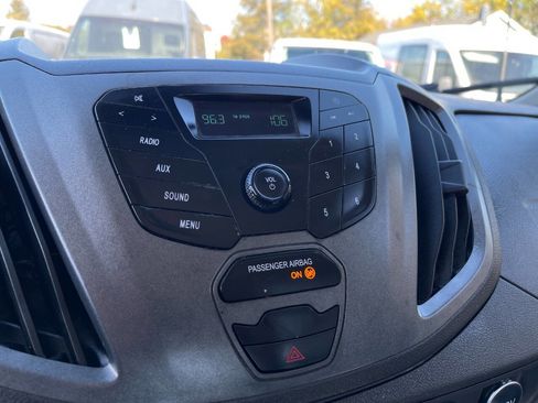 Used 2018 Ford Transit 250 138 image 14