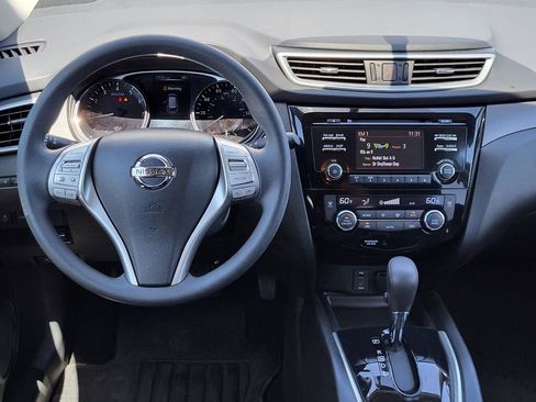 Used 2014 Nissan Rogue SV AWD/4WD image 28