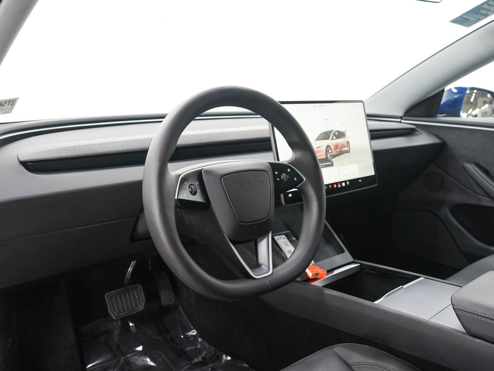 Used 2025 Tesla Model 3 Long Range AWD/4WD image 22