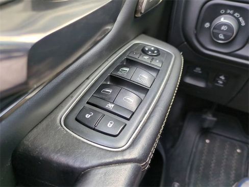 Used 2020 RAM 1500 Limited image 29