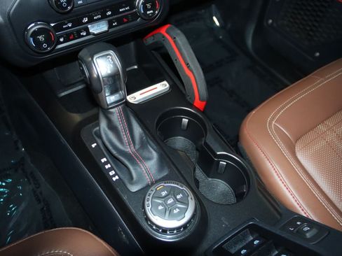 Used 2023 Ford Bronco Heritage Edition AWD/4WD image 42