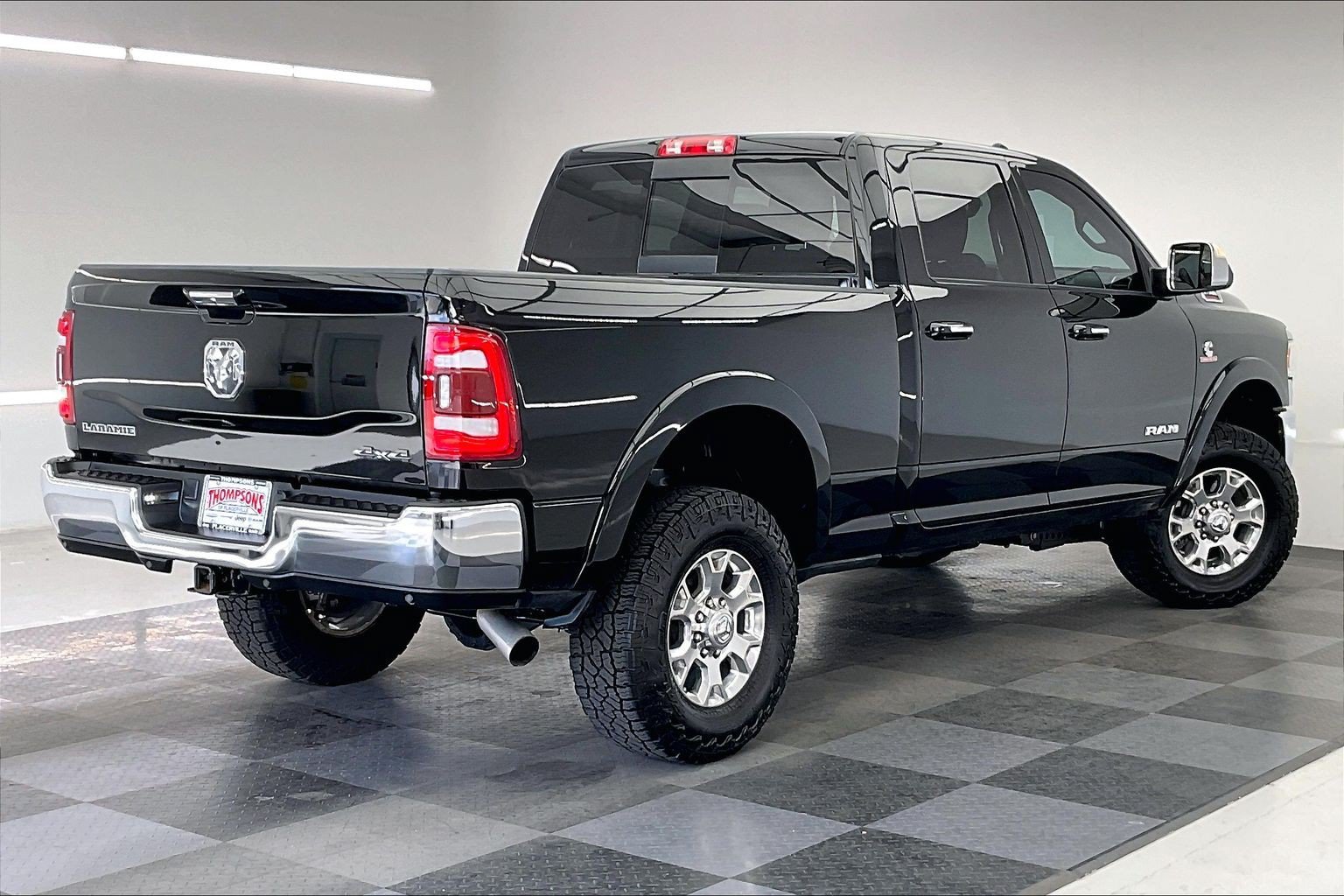 Used 2022 RAM 2500 Laramie AWD/4WD image 13