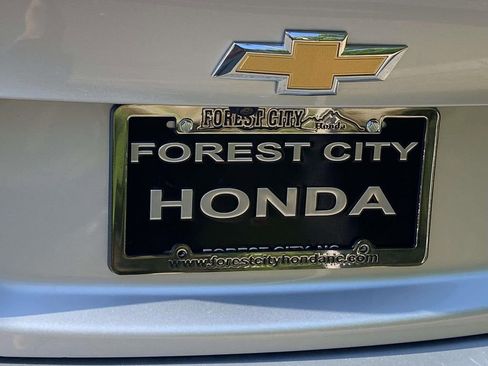 Used 2018 Chevrolet Malibu LT FWD image 31