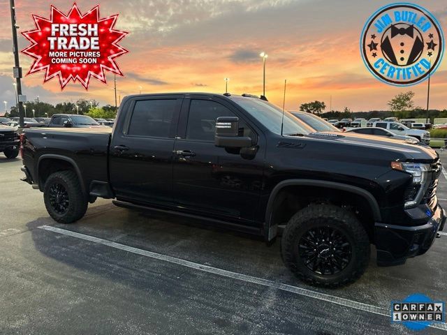 Used 2024 Chevrolet Silverado 3500 LTZ w/ LTZ Plus Package AWD/4WD image 1