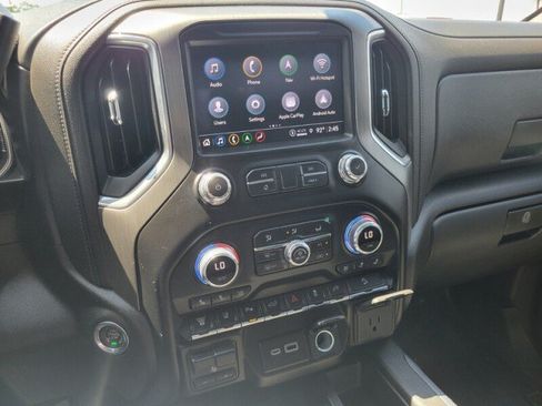 Used 2022 GMC Sierra 2500 Denali w/ Denali Ultimate Package AWD/4WD image 18