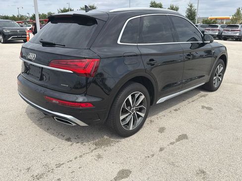 Used 2023 Audi Q5 2.0T Premium w/ Convenience Package AWD/4WD image 6