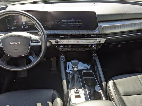 Certified 2025 Kia Telluride EX X-Line image 17