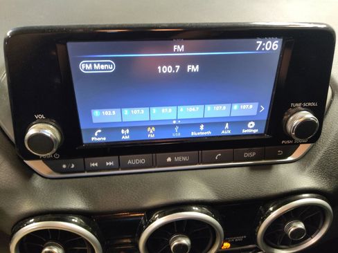 Used 2025 Nissan Sentra S FWD image 25