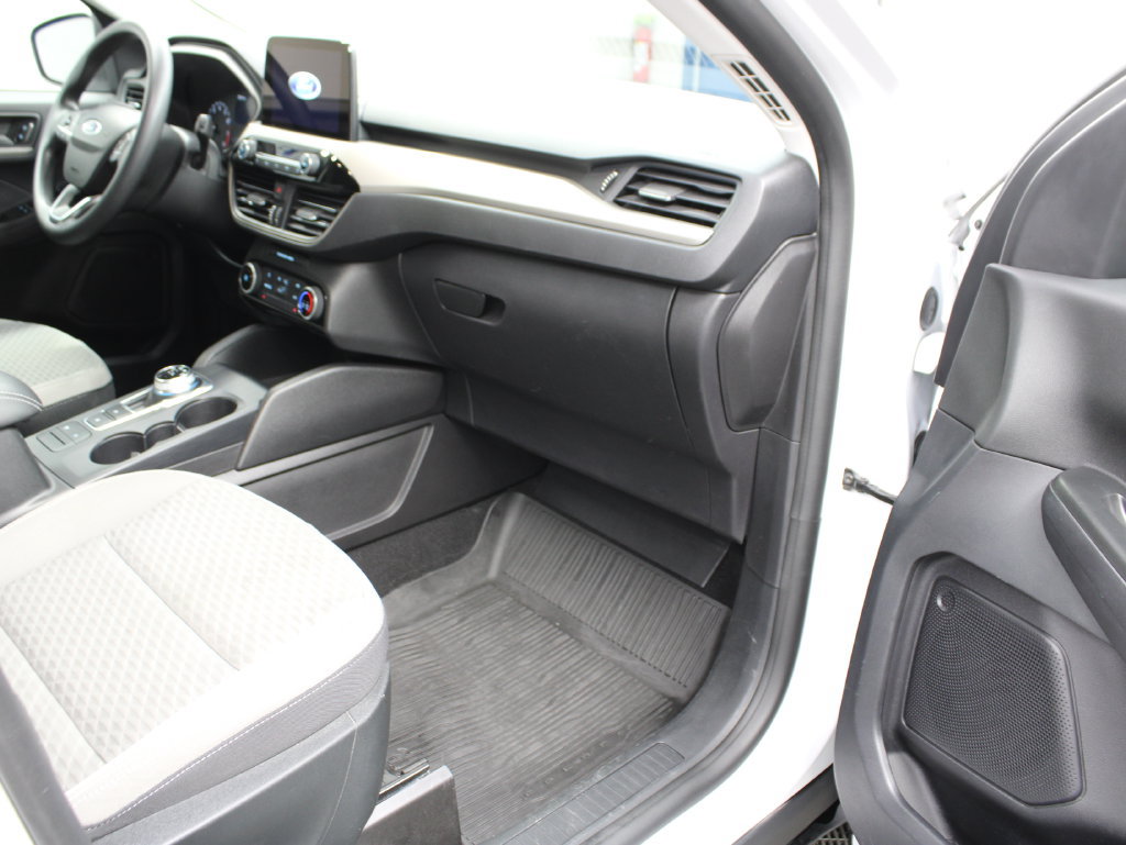 Used 2022 Ford Escape SE AWD/4WD image 30
