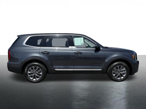 Certified 2024 Kia Telluride LX FWD image 9