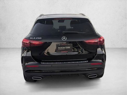 Certified 2025 Mercedes-Benz GLA 250 image 7