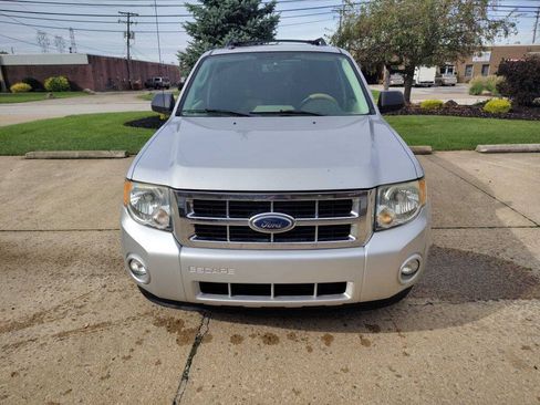Used 2009 Ford Escape XLT FWD image 4