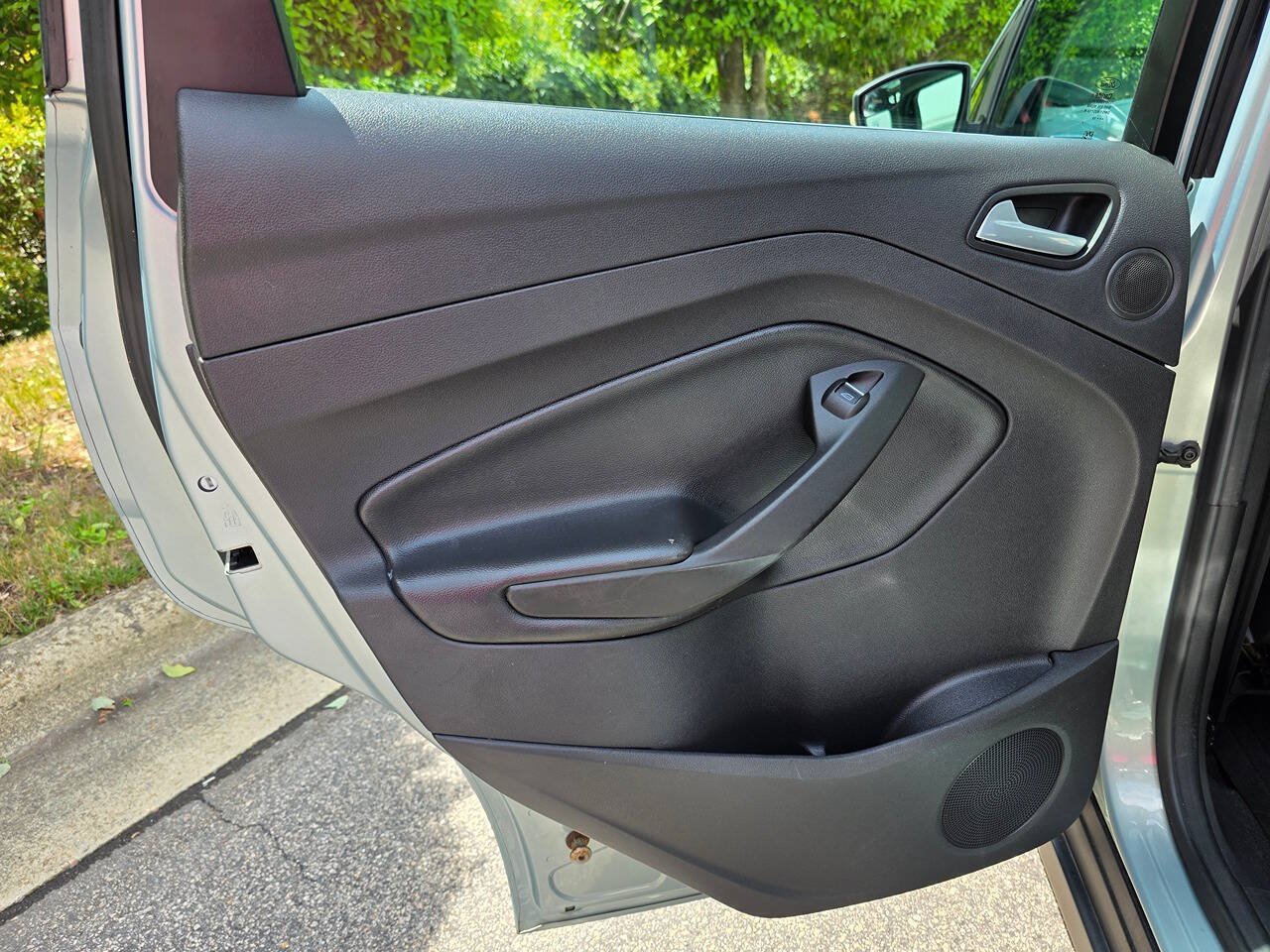 Used 2013 Ford C-MAX SEL FWD image 31