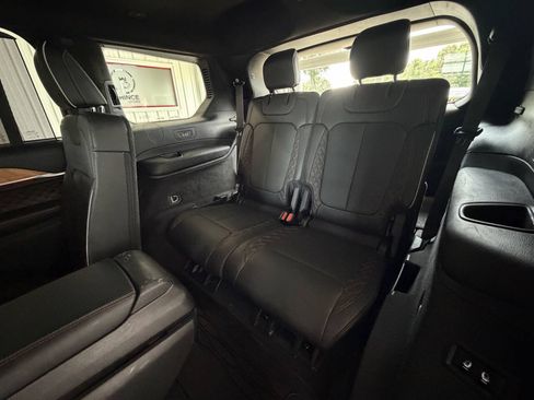 Used 2023 Jeep Grand Cherokee L Summit AWD/4WD image 31