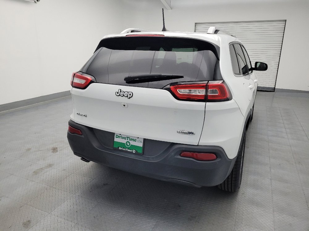 Used 2016 Jeep Cherokee Latitude w/ Comfort & Sound Group AWD/4WD image 7
