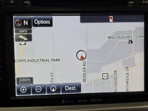 Used 2018 Toyota Highlander XLE AWD/4WD image 11