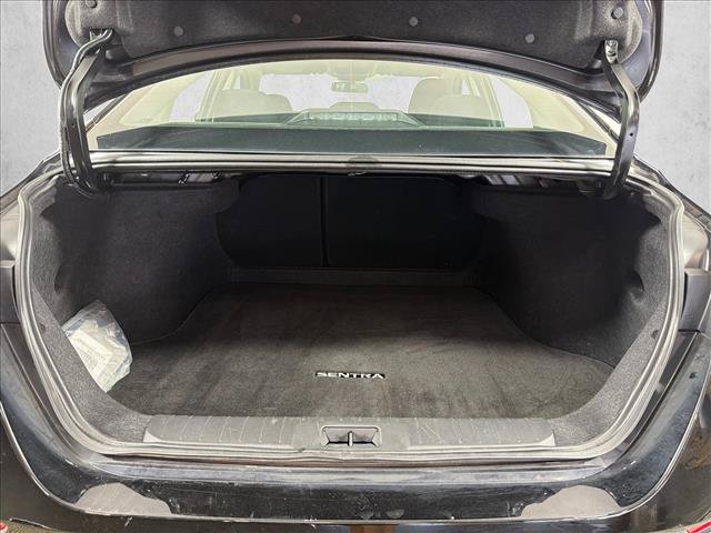 Used 2025 Nissan Sentra SV FWD image 18