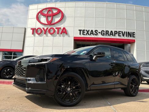 Used 2026 Toyota RAV4 XSE AWD/4WD image 2