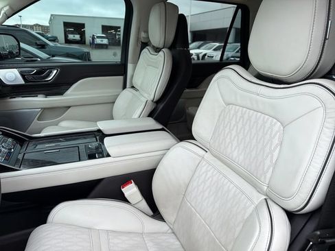 Used 2024 Lincoln Navigator Black Label AWD/4WD image 20