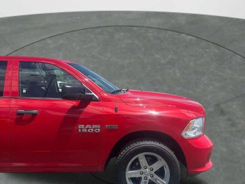 Used 2017 RAM 1500 Express w/ Express Value Package AWD/4WD image 21