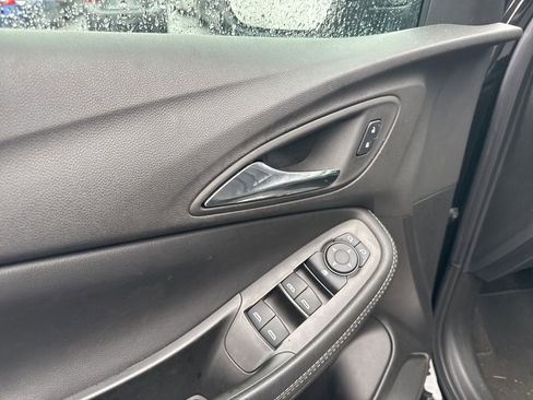 Used 2023 Buick Encore GX Preferred w/ Cold Weather Comfort Package image 19