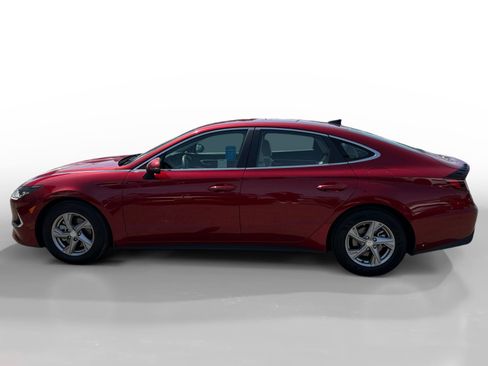 Certified 2023 Hyundai Sonata SE FWD image 2