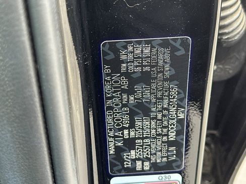 Used 2022 Kia Niro EX Premium image 30