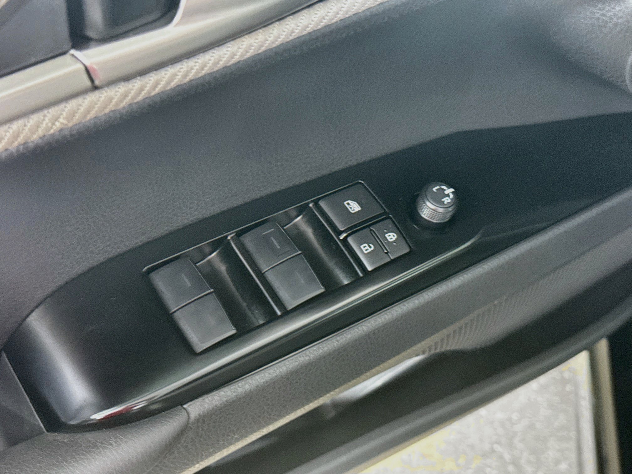 Certified 2025 Toyota Camry SE w/ Convenience Package FWD image 16