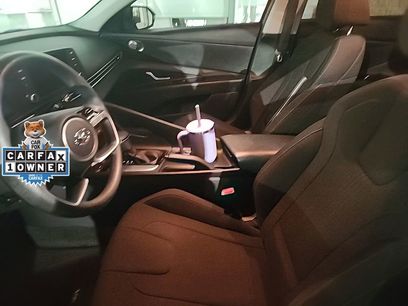 Used 2022 Hyundai Elantra SEL w/ Cargo Package