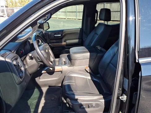 Used 2019 Chevrolet Silverado 1500 High Country w/ High Country Premium Package image 29