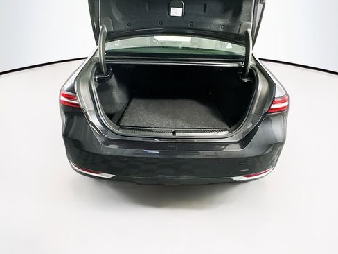 Used 2024 BMW 530i image 31