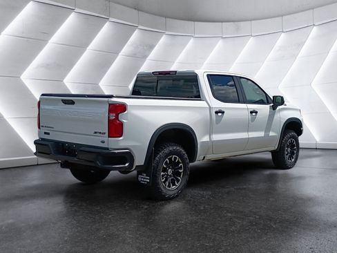 Used 2022 Chevrolet Silverado 1500 ZR2 AWD/4WD image 6